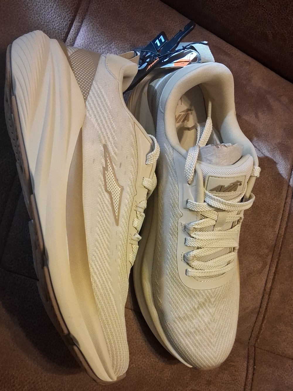 Avia Commend Men's Neutral Cream/Tan Athletic Running Shoes Size 11